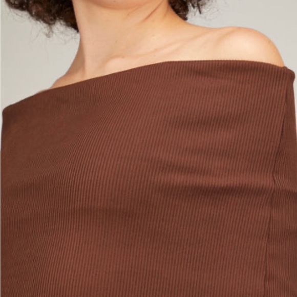 By Malene Birger gown - Picture 4 of 5